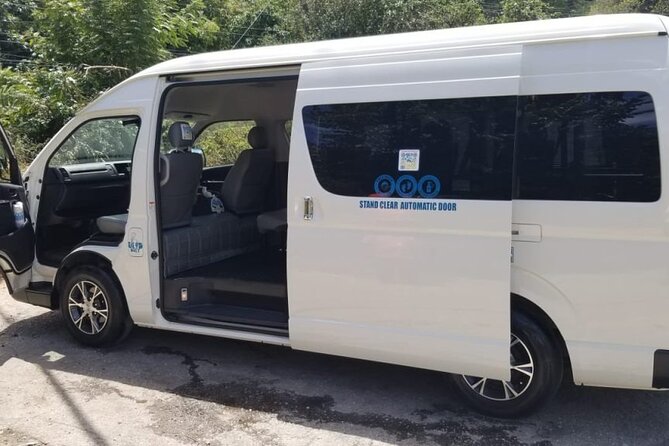 2727lounge/Magarativille/Pier1 & taboo nightlife private transfer - Pickup With a Sign and the AC Advantage