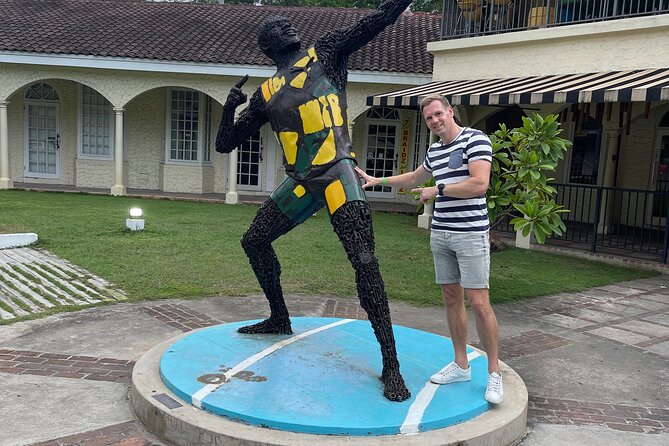 3 Hours Private Highlights Tour & Shopping in Montego Bay Jamaica - How Kemar’s style changes the day
