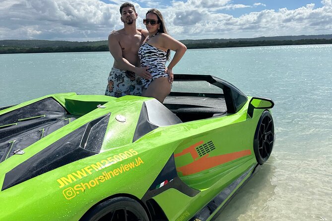 35 Minutes Clear Kayak Photoshoot in Montego Bay - Optional extras: Jet Car photos and flower-package kayak photos