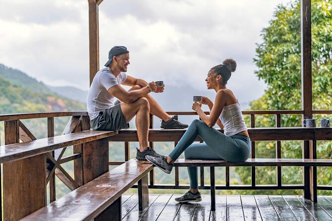 4-Hours Bike, Hike & Waterfall Tour in Blue Mountain with Lunch and Pick Up - Brunch at an open-air cafe on a 200-year-old wooden deck