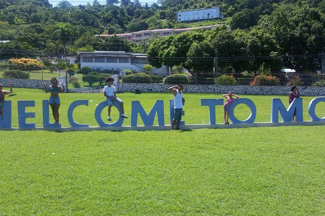 5. Montego Bay Private Highlite Sightseeing, SouvenirShoppingHalfDay Guided Tour - Souvenir Shopping Built Into the Flow, With One Big Caution