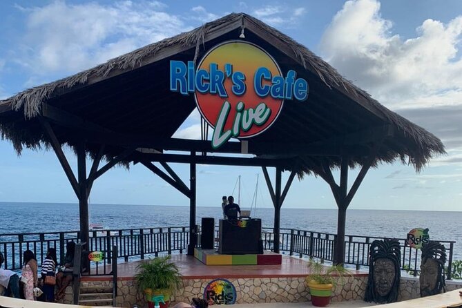 7 Mile Beach and Rick's Cafe in Negril from Montego Bay Private Tour - Key things to know before you go