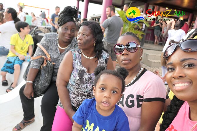 7 Mile Beach & Ricks Cafe with free Shopping experience - Why Negril 7 Mile Beach and Rick’s Cafe pair so well