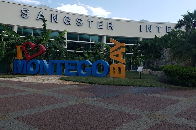 A "Private" Airport Transfer to Grand Palladium Resort - The 45-Minute Route: What to Expect From Airport to Resort