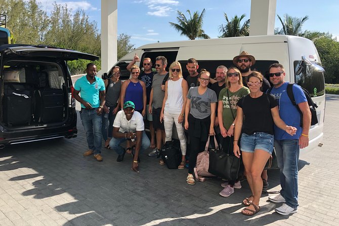 Airport MBJ Round Trip Transfers, to Montego Bay Airbnb & Resorts - Return transfer: same driver mindset, but now you are on a clock