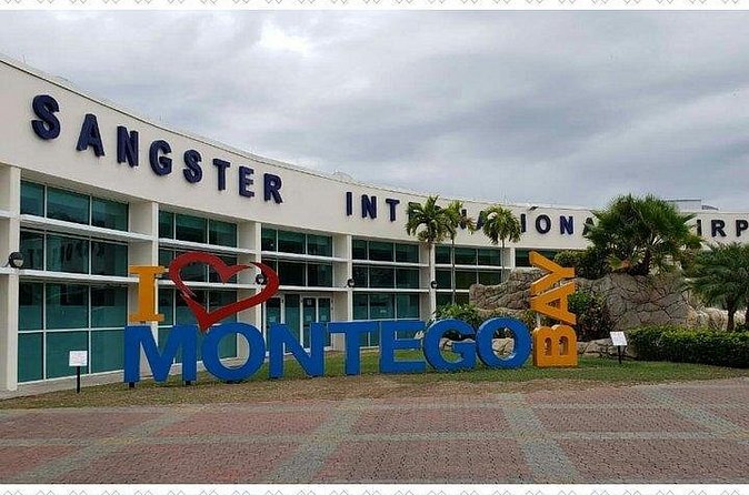 Airport Transfer To Negril Hotels (Round-trip) - Drop-off in Negril: Getting out fast, without feeling rushed
