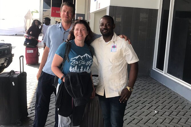 Airport Transfers to Montego Bay accommodation round trip - Price and Value: $35 Per Person for Round Trip