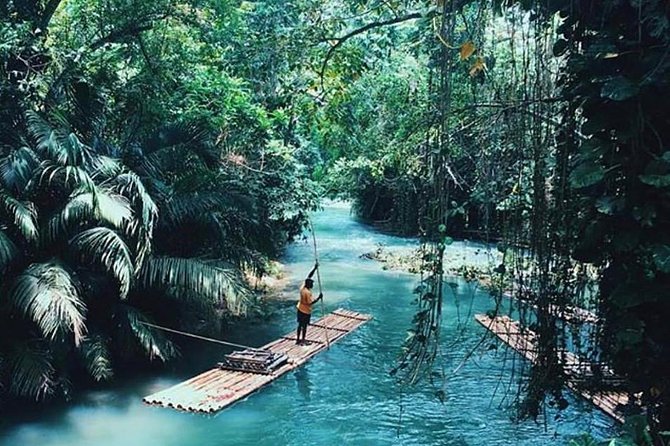 Authentic Jamaican Bamboo Rafting Tour from Montego Bay - Stop on the river: what a 30-foot raft and 3 miles of scenery really means