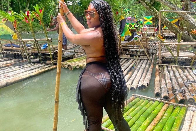 Bamboo Rafting & Clear Kayak Photoshoot Combo in Montego Bay - Kelly’s Watersports Stop: Where the Shoot Begins and Time Starts