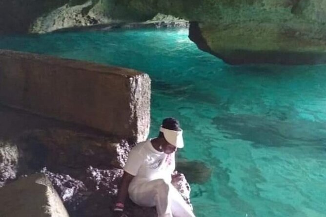 Bamboo Rafting Limestone Foot Massage/Negril 7 Miles Beach/Ricks Cafe Combo - What to Pack and How to Stay Comfortable During the 3 to 4 Hours