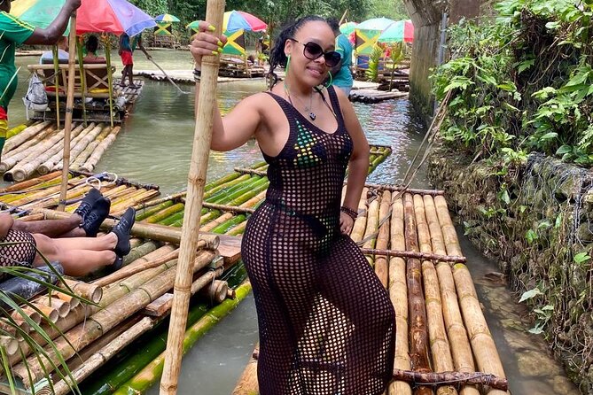 Bamboo River Rafting & horse back riding in Montego Bay - Photo and video moments: how to get the best keepsakes