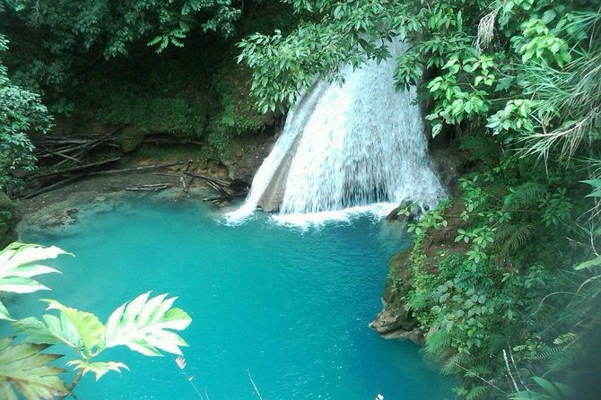 Blue Hole and Sightseeing Tour from Falmouth - Taj Mahal Shopping and Ocho Rios Time: Souvenirs Without the Stress