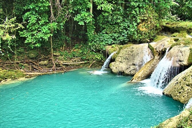 Blue Hole & Konoko Falls Park Combo Tour from Montego Bay - Private tour value: why comfort and flexibility matter