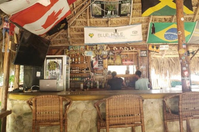 Blue Hole Mineral Spring and Ricks Cafe Private Tour - Time management: what the 5 to 8 hours really means