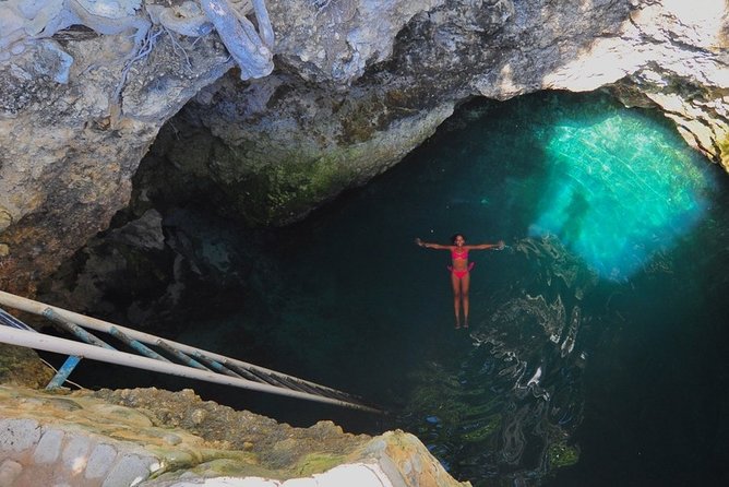 Blue Hole Mineral Spring plus Weed Farm Combo Tour with Transportation - Price and value: is $155 per person a good deal?