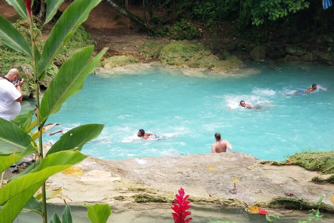 Blue Hole/Secert falls and Dunns River Combo Tour - Timing and total day length: fitting two big sites into 7 to 9 hours