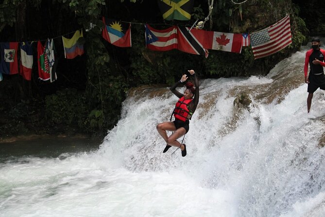Blue Hole / Secret Falls Private Tour including Entry Fee - Who This Tour Suits Best (And When to Choose Another Plan)