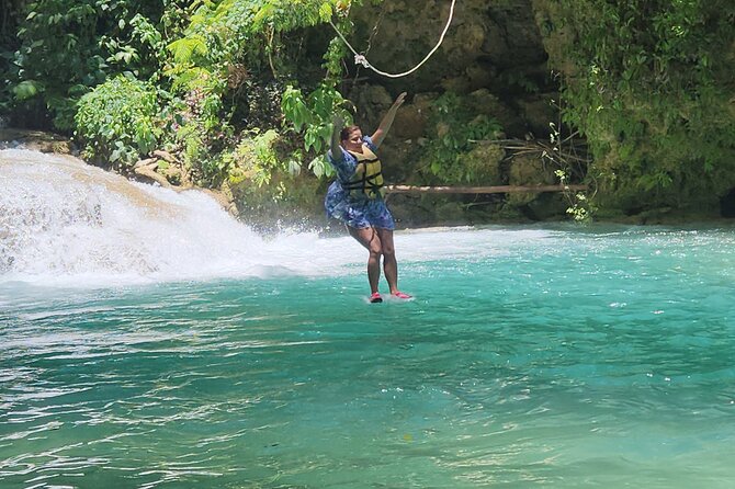 Bluehole and Bamboo Rafting from Montego Bay - Group Size, Punctuality, and How to Keep the Day Smooth
