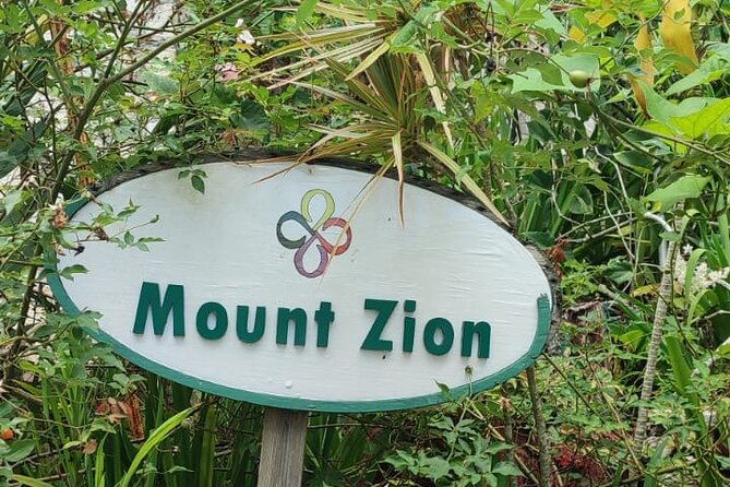 Bob Marley 9 Miles, Dunn's River from Montego Bay. - Dwayne and the tour vibe: on-time, friendly, and practical
