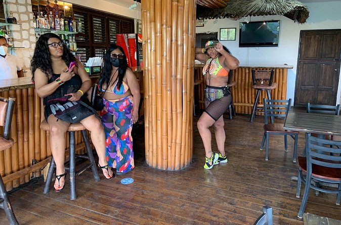 Bob Marley 9 Miles Tour and Dunns River Falls - Dunn’s River Falls: A Real Climb, With Stops and Exit Options