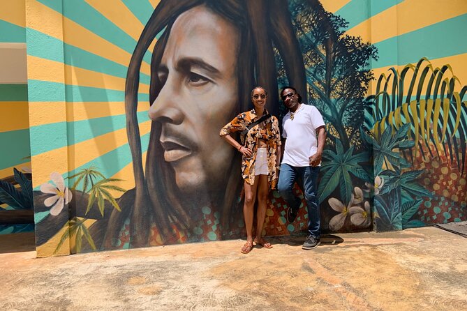 Bob Marley 9 Miles Tour and Dunns River Falls - Fern Gully: Quick Scenery and Roadside Souvenirs