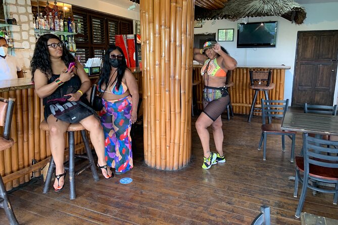 Bob Marley 9 Miles Tour and Dunns River Falls - Weather and Comfort: The Day’s Two Real Variables