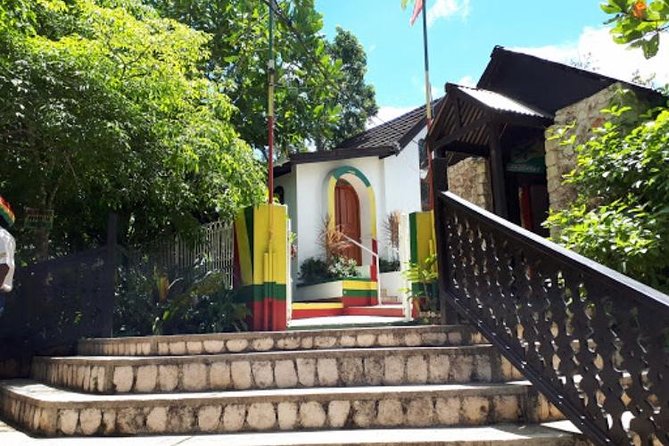 Bob Marley Birth Place Private Tour - From Montego Bay to Nine Mile in a private ride