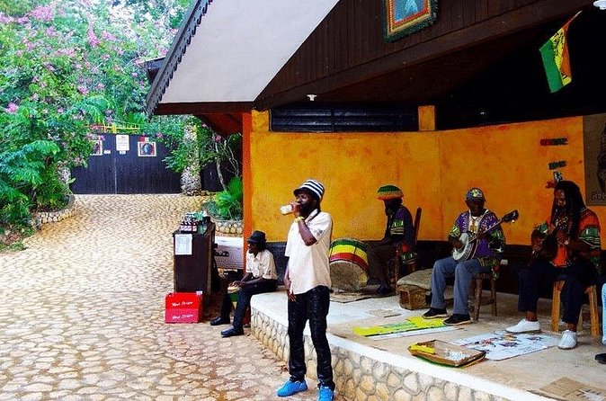 Bob Marley Nine Mile Tour - From Montego Bay - The Stops on the Drive: Bauxite Mine and Columbus Landing Place