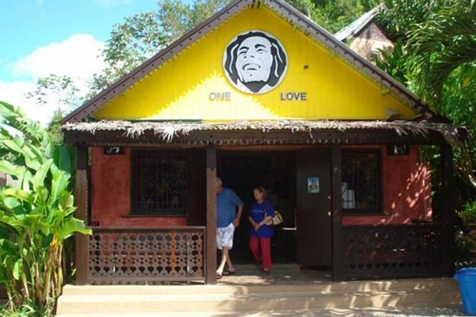Bob Marley Nine Mile Tour - From Montego Bay - Refreshments, Comfort, and the Private VIP Feel