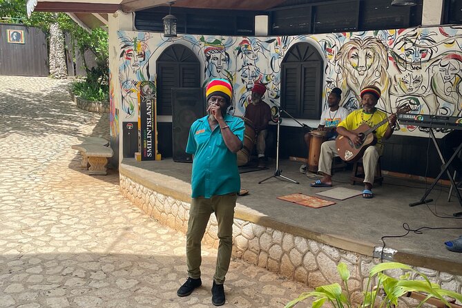 Bob Marley's Nine Mile Mausoleum Tour (Complimentary Rum Punch) - Key highlights you’ll care about