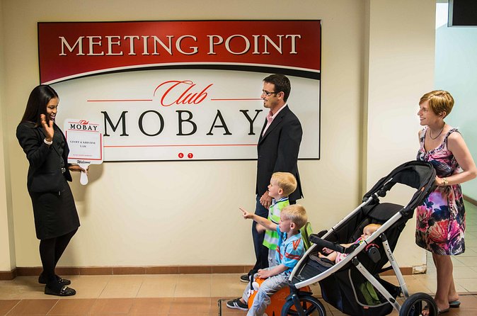 Club Mobay VIP Lounge Access and Round-Trip Airport Transfer - Practical tips to make your lounge and transfer go smoothly