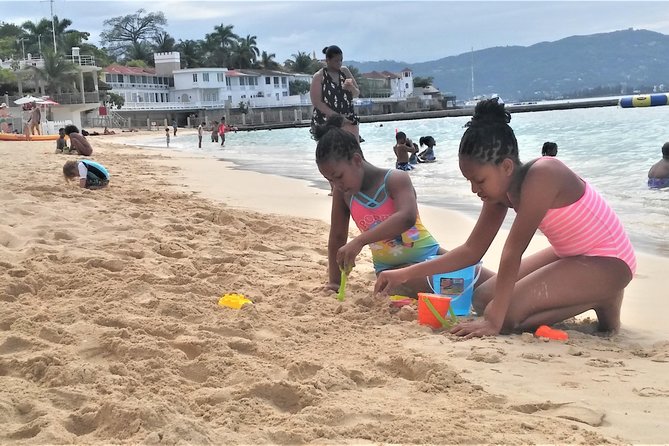 Doctor's Cave Beach, Margaritaville & Shopping from Montego Bay Hotels - The transport piece: what you’re really buying with the price