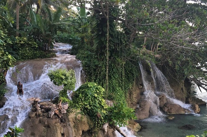 Dunn's Falls and Blue Hole Daytrip with Lunch from Montego Bay & Trelawny - What to pack so the day is actually fun