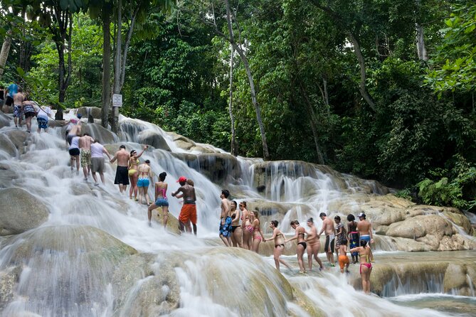 Dunn's River and Blue Hole with lunch combo from Montego Bay - Timing, drive time, and what 6 hours really means