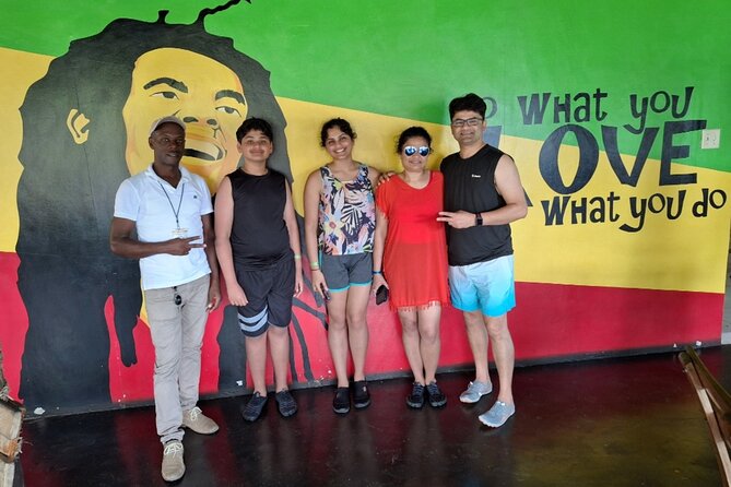 Dunn's River Falls and Blue Hole tour from Montego bay. - The Montego Bay to Dunn’s River drive, with scenic stops worth using