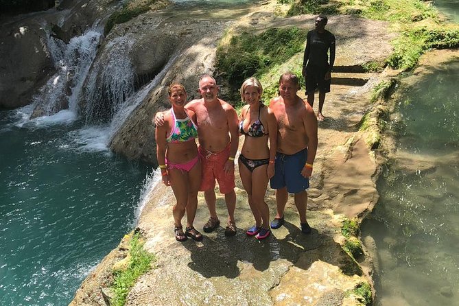Dunn's River Falls and Jamaica Sightseeing Private Tour - Lunch and Shopping: The Part You Control