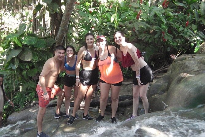 Dunn's River Falls Climb and Beach Include Entry Fee (ᵔᵕᵔ) - What to Expect During the 2-Hour Falls Stop