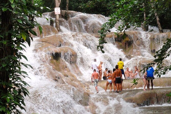 Dunns River Falls and Blue Hole Ocho Rios - Optional Lunch and Shopping: A Nice Bonus, If You Keep It in Perspective