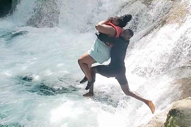 Dunns River Falls & Blue Hole Combo from Montego Bay with Pick Up - Quick hits