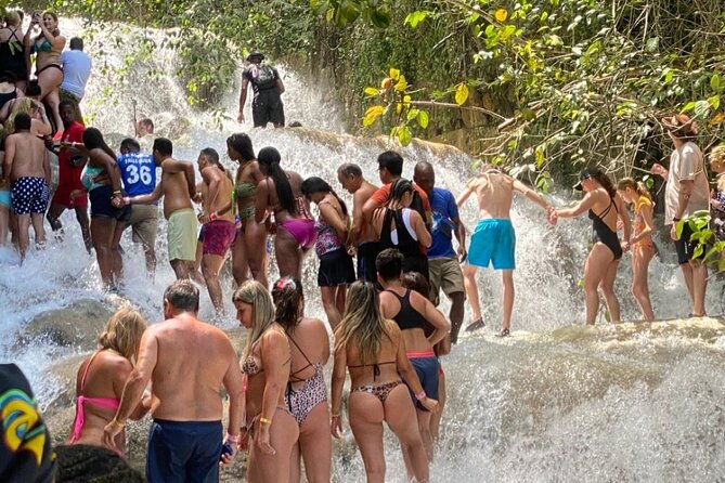 Dunns River Falls Private Day Tour - The shopping reality at the park gates, and how to handle it calmly