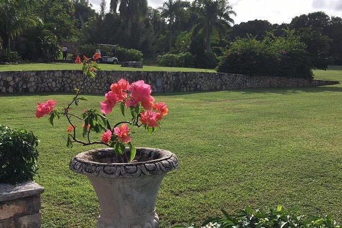 Explore Montego Bay Jamaica Rose Hall Great House Day/Night Tour - What to pack and how to prepare for a night house tour