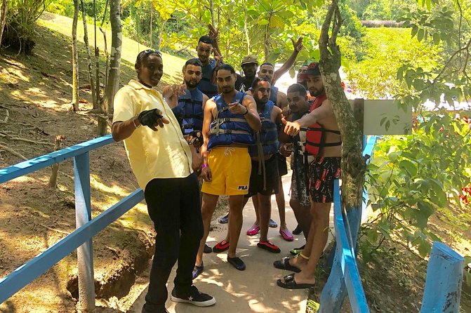 Explore Montego bay Jamaica toMartha Brae Rafting &Blue Hole Tour - Getting the most out of a private day at Blue Hole