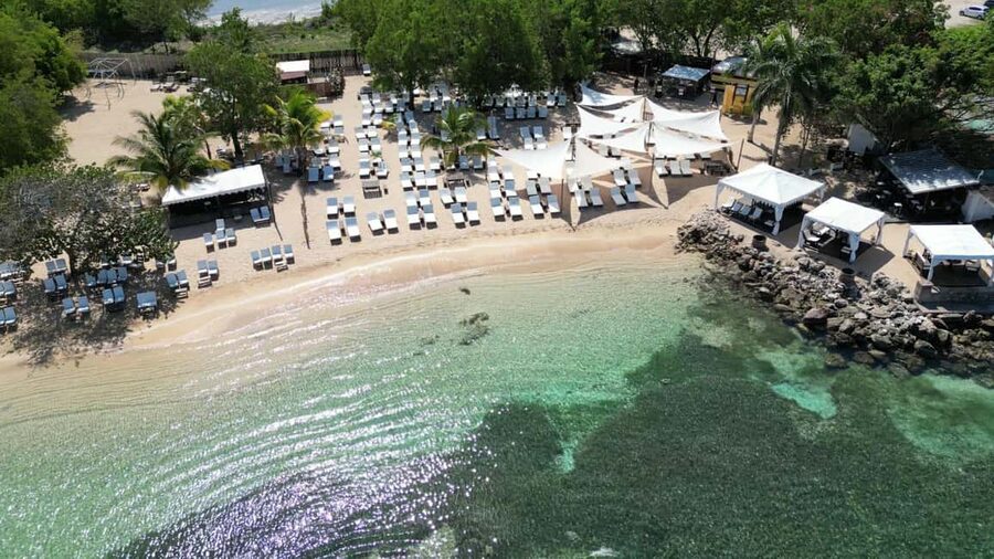 Falmouth: Bamboo Beach Club & Dunn's River Falls - Your Falls guide and what to listen for during the climb