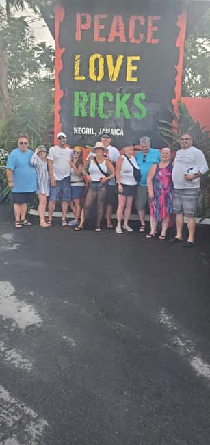 From Montego Bay/Falmouth: Negril Beach Catamaran Cruise - Catamaran cruising and snorkeling: what the boat ride really gives you