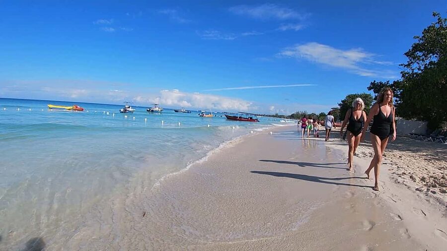 From Montego Bay: Negril Beach & Rick's Cafe Sunset Day Trip - Key highlights worth waking up for