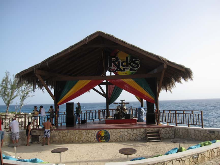 From Montego Bay: Negril Day Trip and Rick's Café Sunset - Key things you’ll notice right away