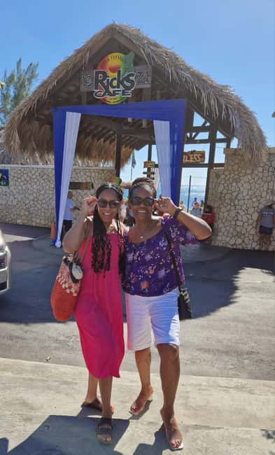 From Montego Bay: Negril Day Trip and Rick's Café Sunset - Seven Mile Beach time: relaxation, but budget for beach fees
