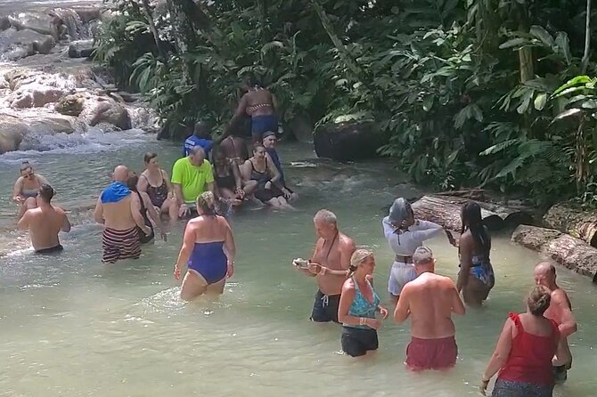 Full-Day Guided Tour to Dunns River Falls & shopping with lunch - The Road Trip From Montego Bay to Ocho Rios (With an Air-Conditioned Brake on Stress)