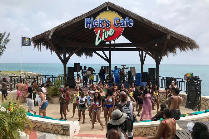 Full Day Tour of Negril Beach: Margaritaville & Rick's Cafe Live - Negril From Montego Bay: The Coast Drive You Will Actually Enjoy
