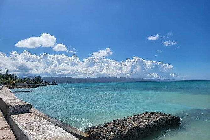 Grand Palladium Private Transfer - Meeting Point at Sangster International Airport, and What to Expect